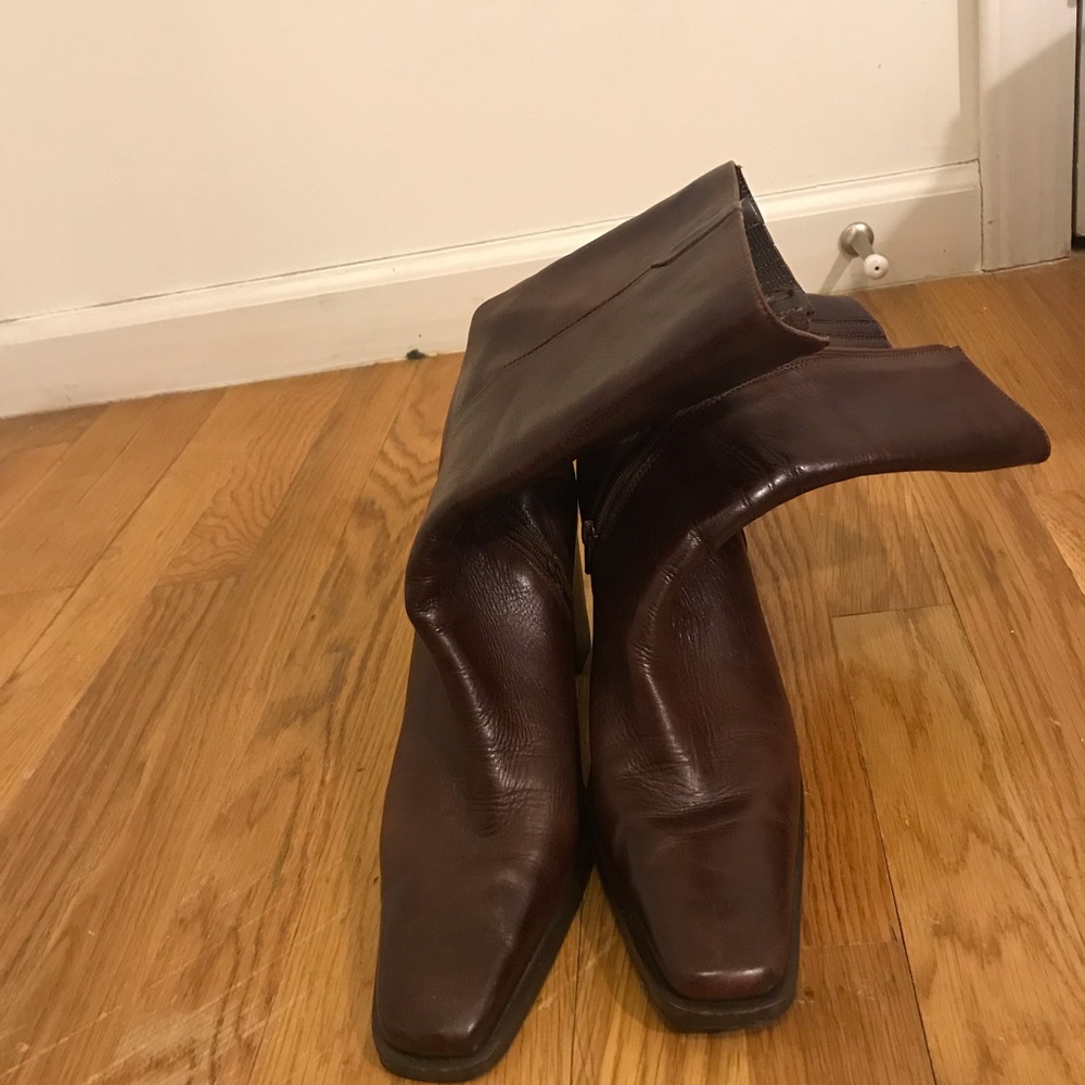 Toni Salloum Brown leather boots